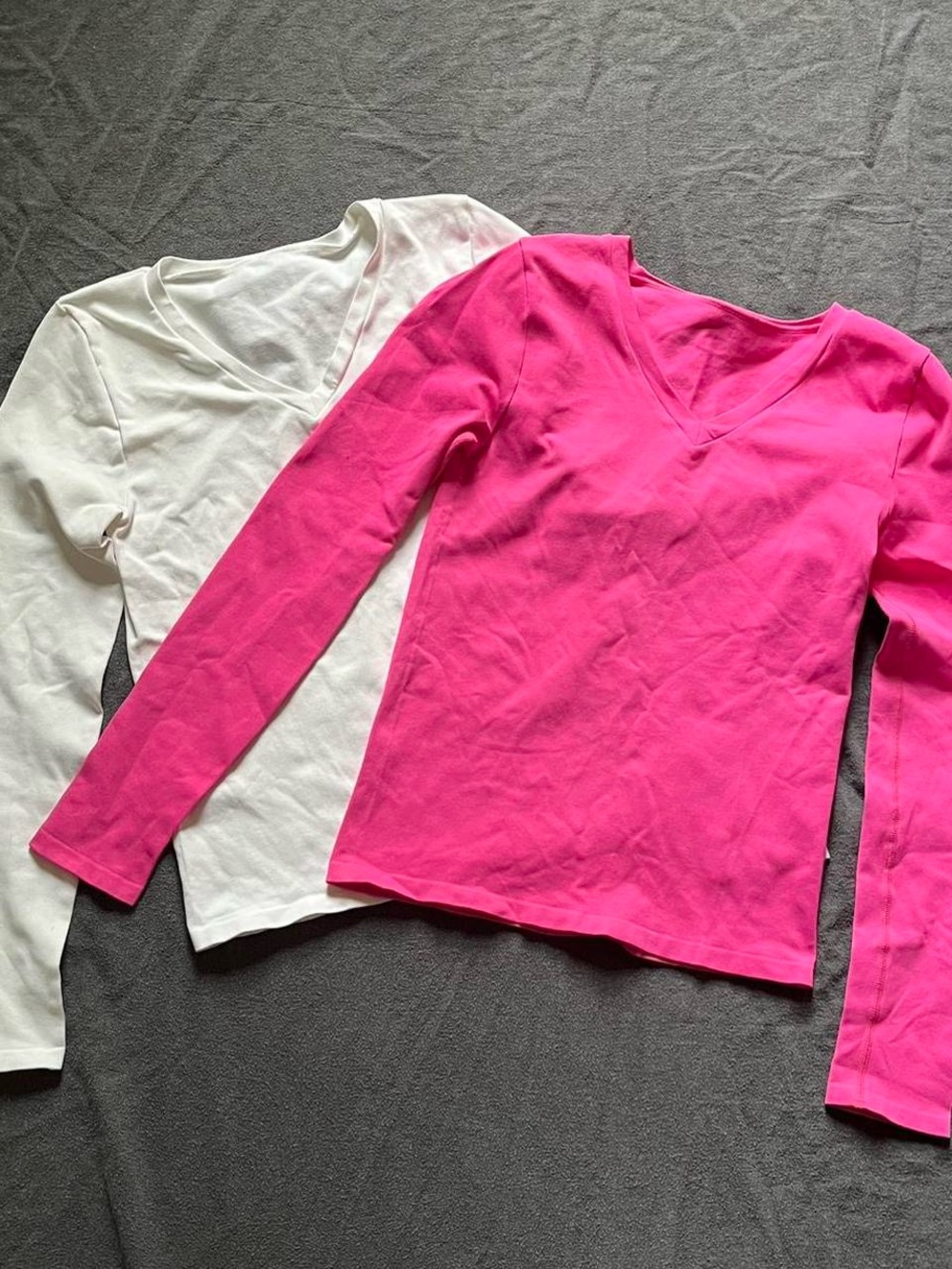 Nylon white and pink long sleeve v neck tops 2 pack